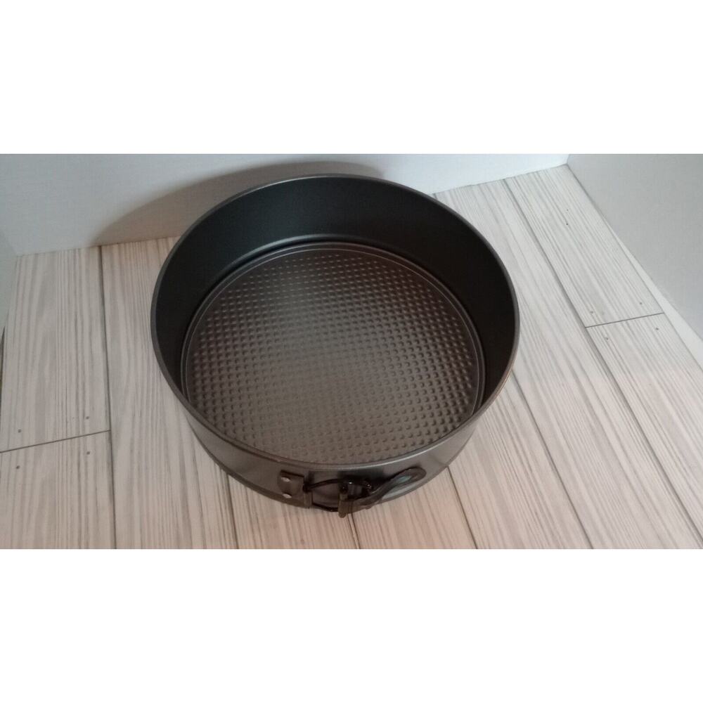 Set Of 3 Nesting Spring Form Round Cake Pans Unbranded - Picture 2 of 13
